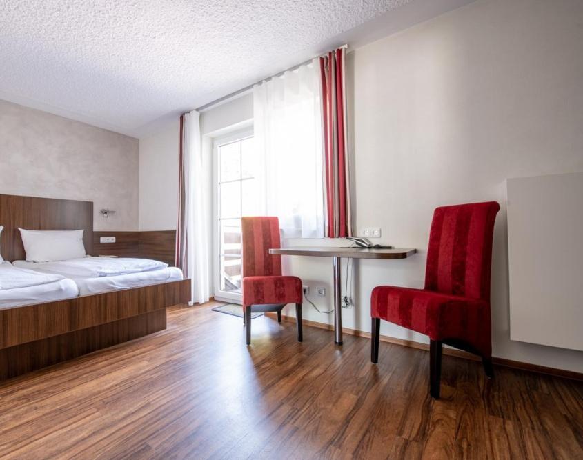 Garni Hotel Henn Simmerath Exterior foto